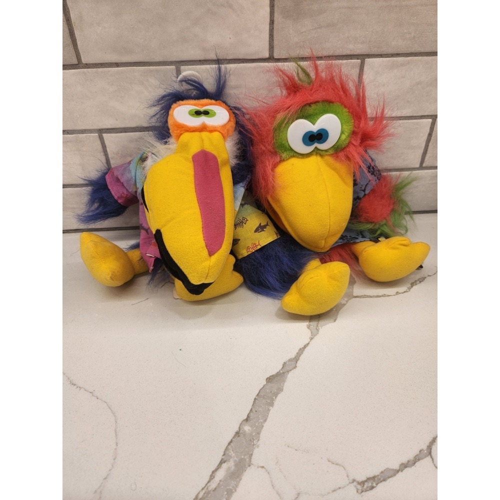 VTG Lot 2-Bird Bums Toucan Parrot Hand Puppets Hawaiian Shirt 10" Beaks Squeak.